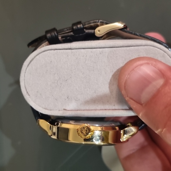 Forsining Luxury Mechanical Hand Wind Men's Watch - Picture 2 of 4